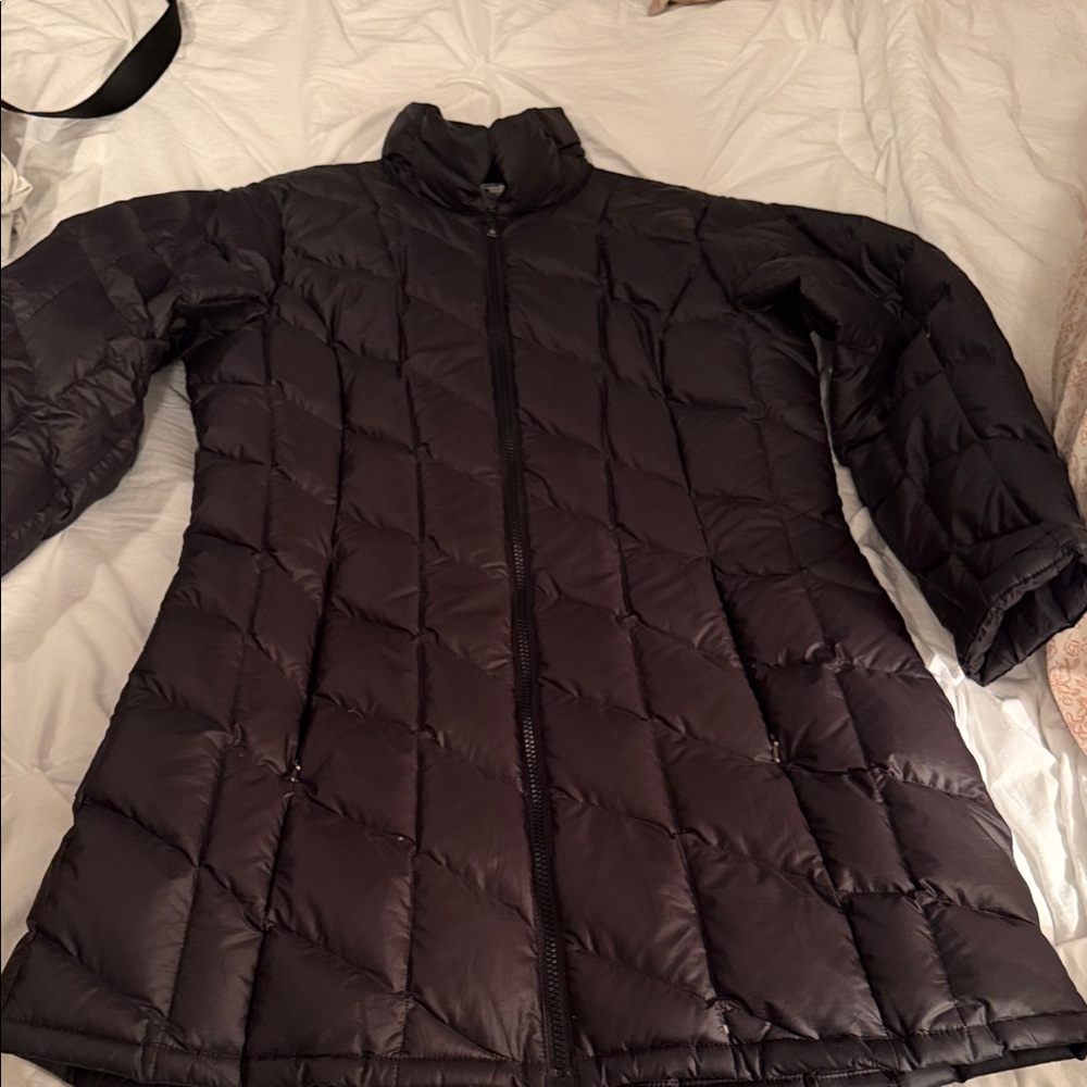 Patagonia M Women's Black Quilted Jacket